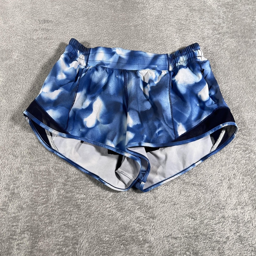 Lululemon Hotty Hot Short II 2.5" Womens 6 Blue Blush Tracker Low Rise‎ Athletic